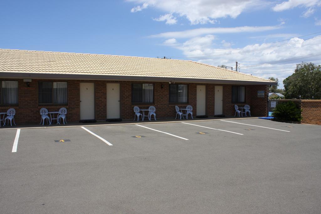 Mid Town Inn Narrabri Habitación foto