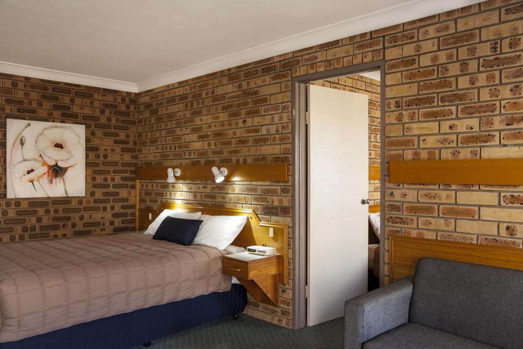 Mid Town Inn Narrabri Habitación foto