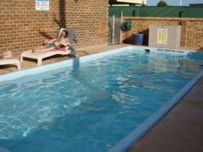 Mid Town Inn Narrabri Exterior foto